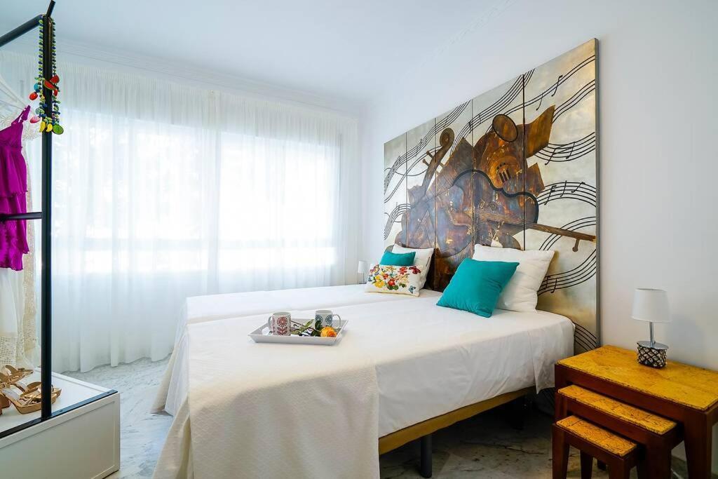 Lovely And Chic Apartment In The Heart Of Sevilla Bagian luar foto